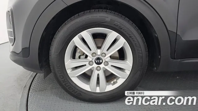 Kia Sportage — фото 5