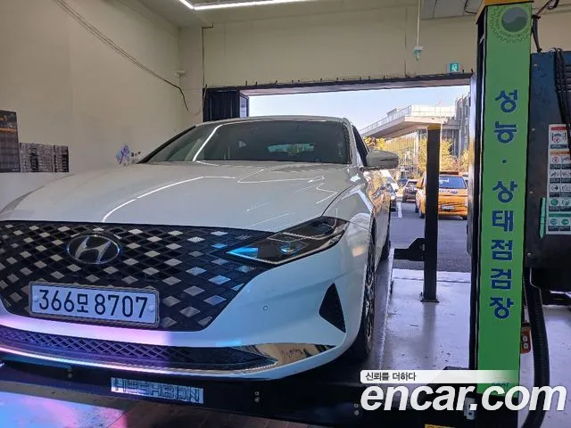 Hyundai Grandeur — фото 1