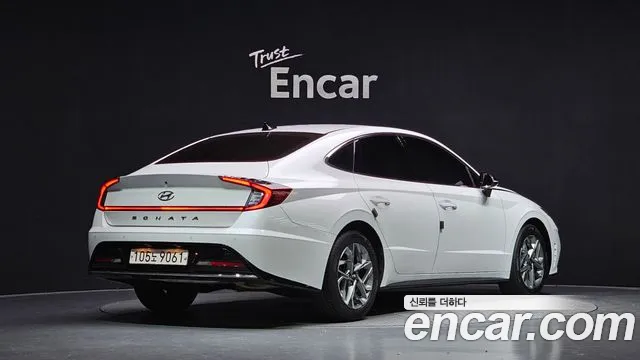 Hyundai Sonata — фото 2