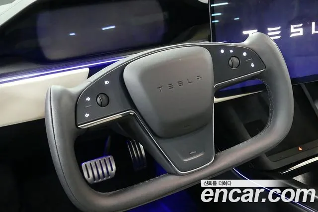 Tesla Model S — фото 12
