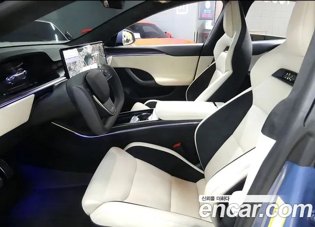 Tesla Model S — фото 10