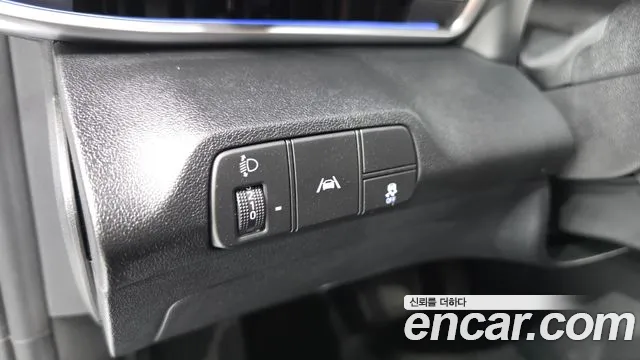 Hyundai Avante — фото 19