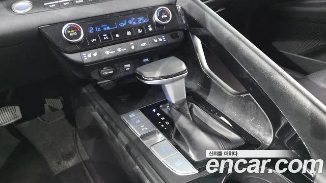 Hyundai Avante — фото 9
