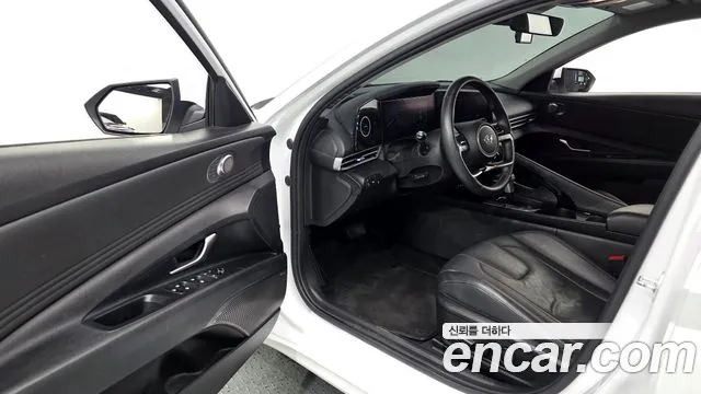 Hyundai Avante — фото 10
