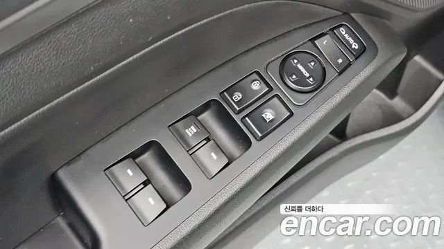 Hyundai Avante — фото 19