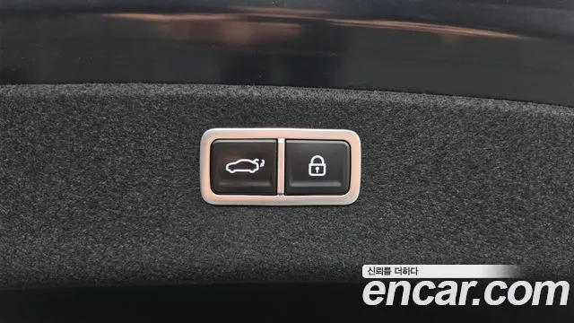 Genesis G80 — фото 18