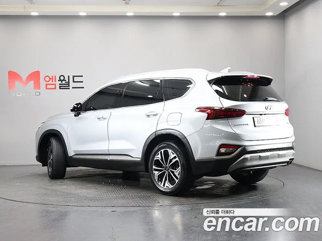 Hyundai Santa Fe — фото 4