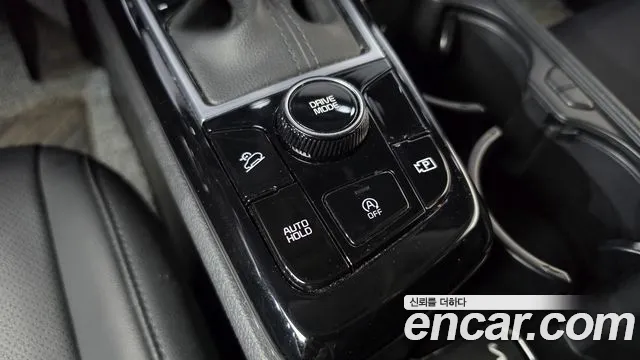 Kia Sportage — фото 19