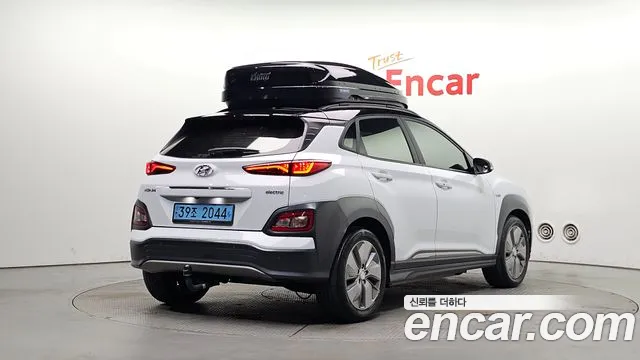 Hyundai Kona — фото 2