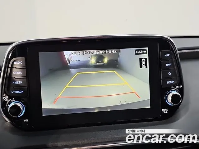 Hyundai Santa Fe — фото 15