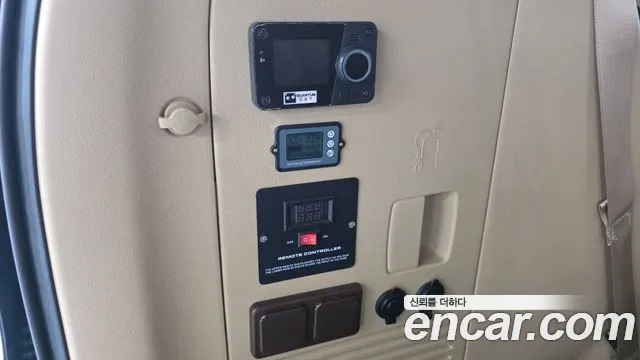 Kia Carnival — фото 30