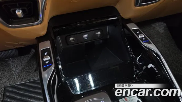 Kia Sorento — фото 31