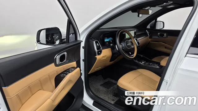 Kia Sorento — фото 10