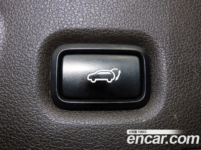 Hyundai Santa Fe — фото 16