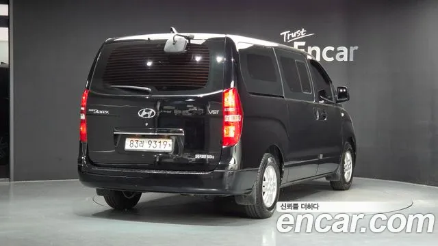 Hyundai Starex — фото 2