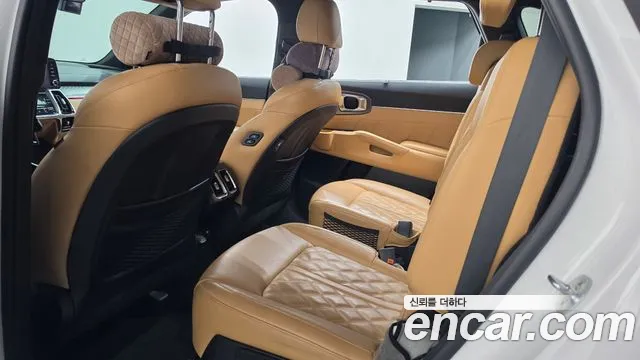Kia Sorento — фото 11