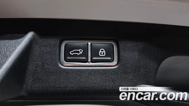 Kia Sorento — фото 17