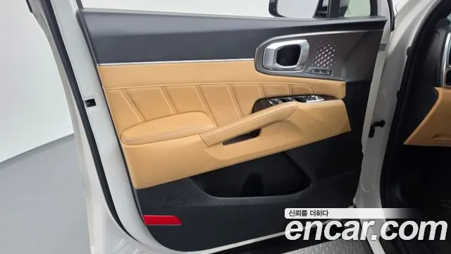 Kia Sorento — фото 24