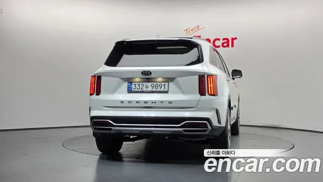 Kia Sorento — фото 4