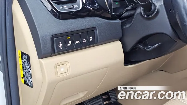 Kia Carnival — фото 29