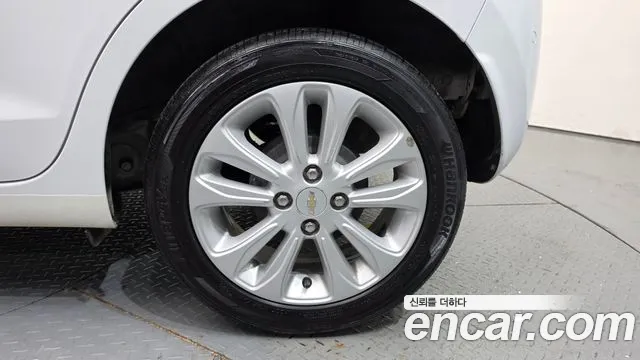 ChevroletGMDaewoo Spark — фото 4