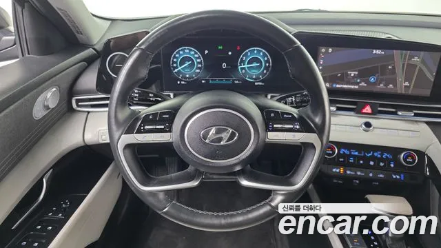 Hyundai Avante — фото 13