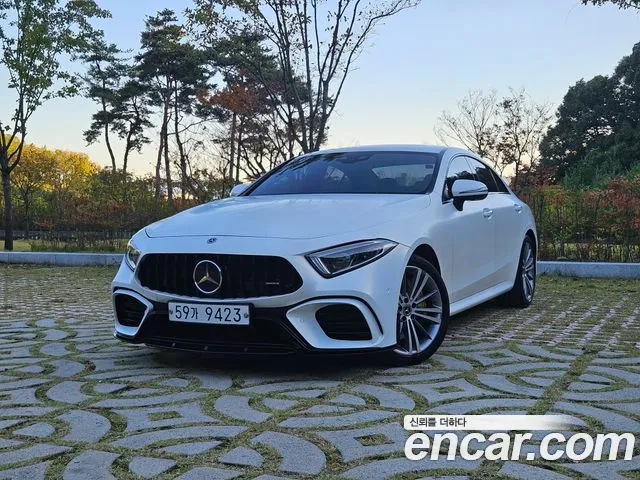 Mercedes-Benz CLS-Class — фото 1
