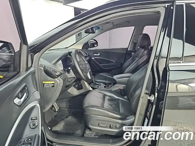 Hyundai Santa Fe — фото 11