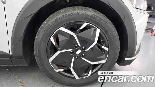 Hyundai Ioniq 5 — фото 21