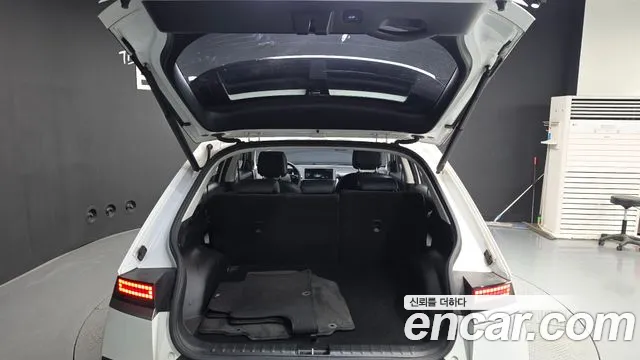 Hyundai Ioniq 5 — фото 19
