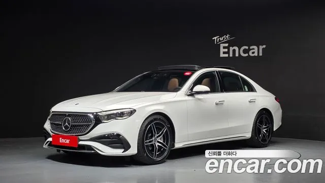 Mercedes-Benz E-Class — фото 1