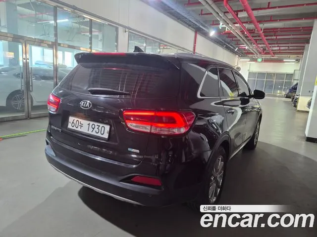 Kia Sorento — фото 2