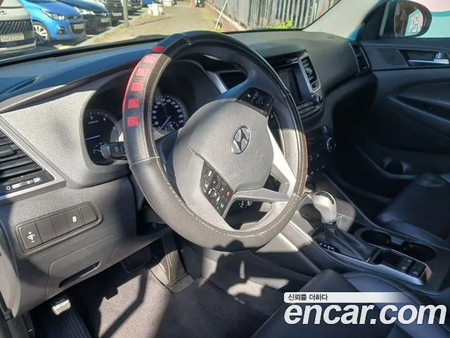 Hyundai Tucson — фото 16