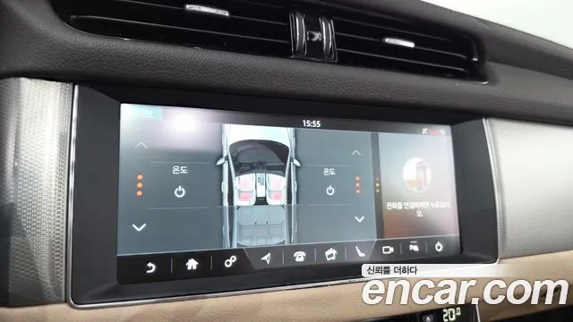 Jaguar XF — фото 14