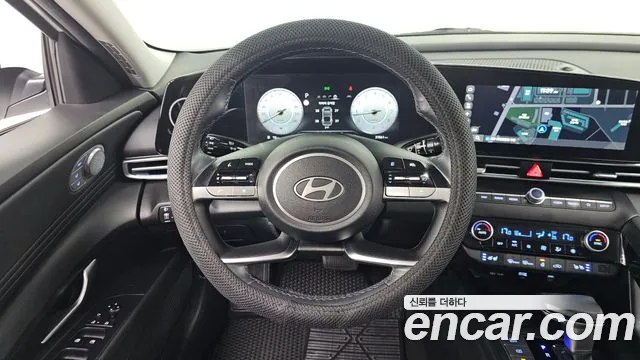 Hyundai Avante — фото 13