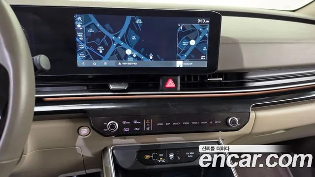 Kia Carnival — фото 13