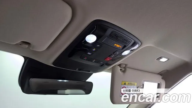 Kia Carnival — фото 17