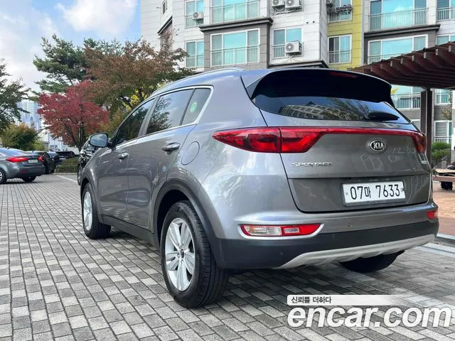 Kia Sportage — фото 6