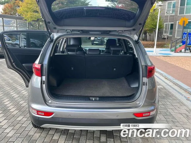 Kia Sportage — фото 10