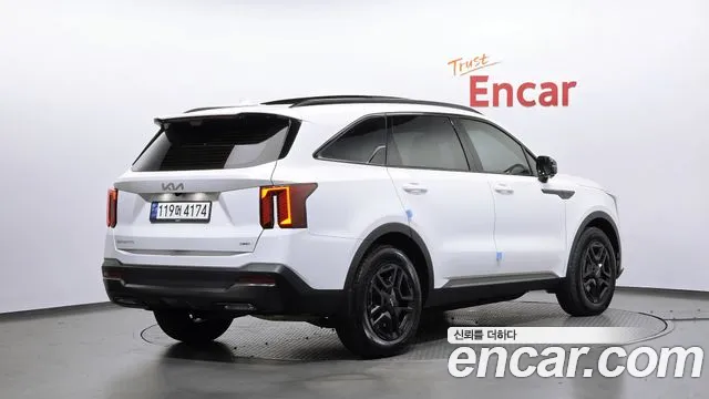 Kia Sorento — фото 2