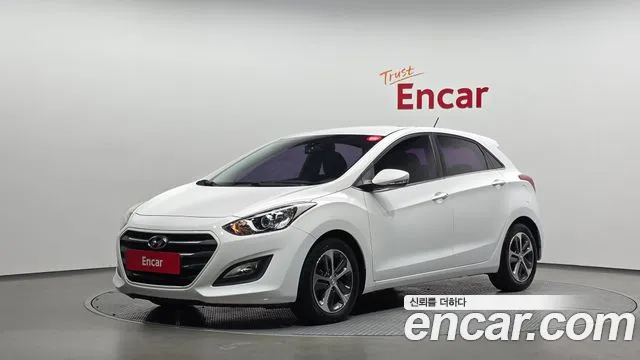 Hyundai i30 — фото 1