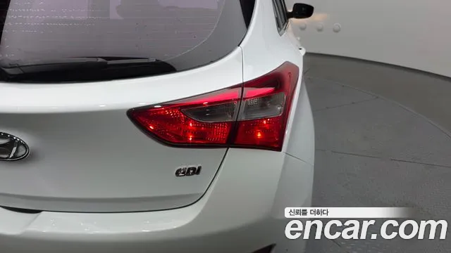 Hyundai i30 — фото 23