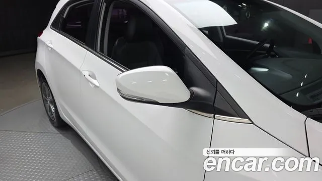 Hyundai i30 — фото 31