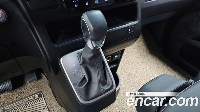 Hyundai Staria — фото 9