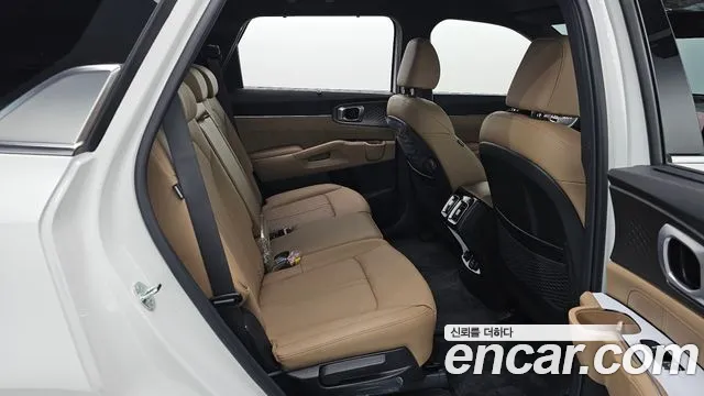 Kia Sorento — фото 12