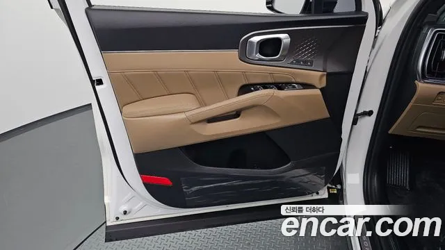 Kia Sorento — фото 24