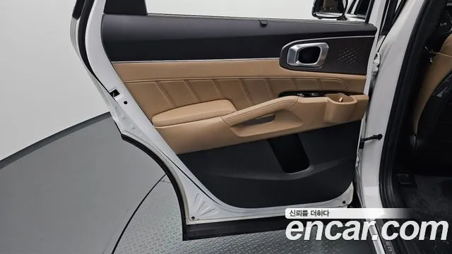 Kia Sorento — фото 25