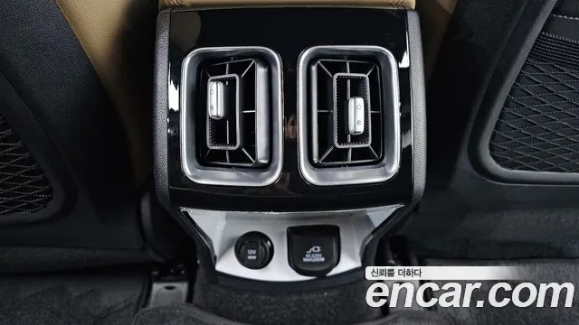 Kia Sorento — фото 34