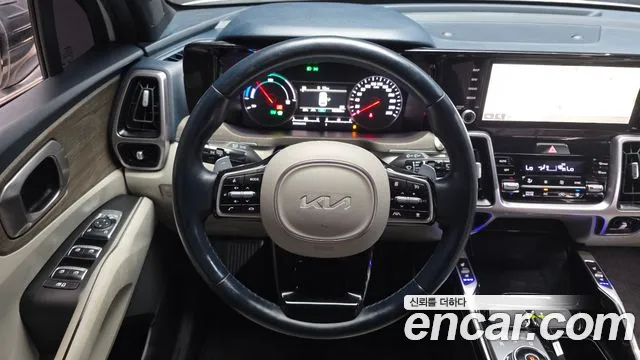 Kia Sorento — фото 13