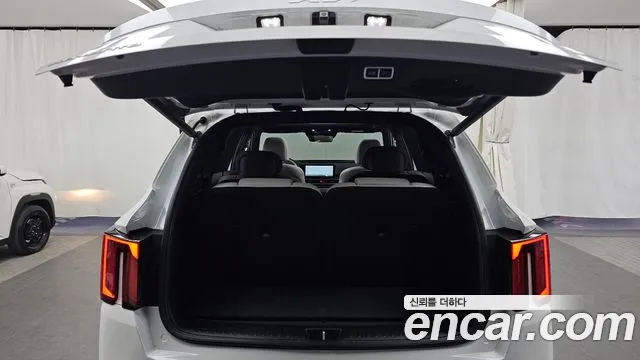 Kia Sorento — фото 18
